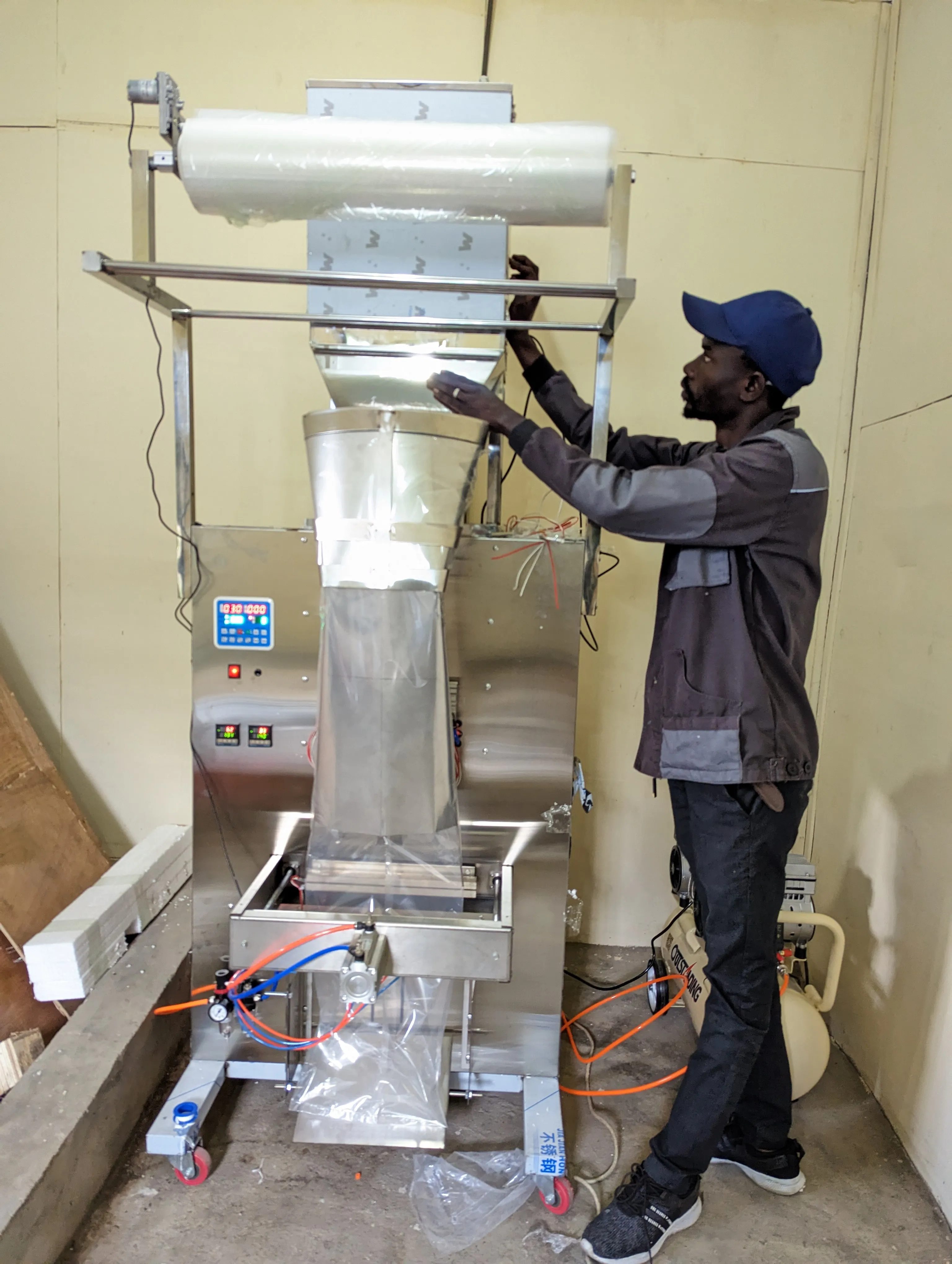 Production des machines industrielles et semi-industrielles Elttec Africa
