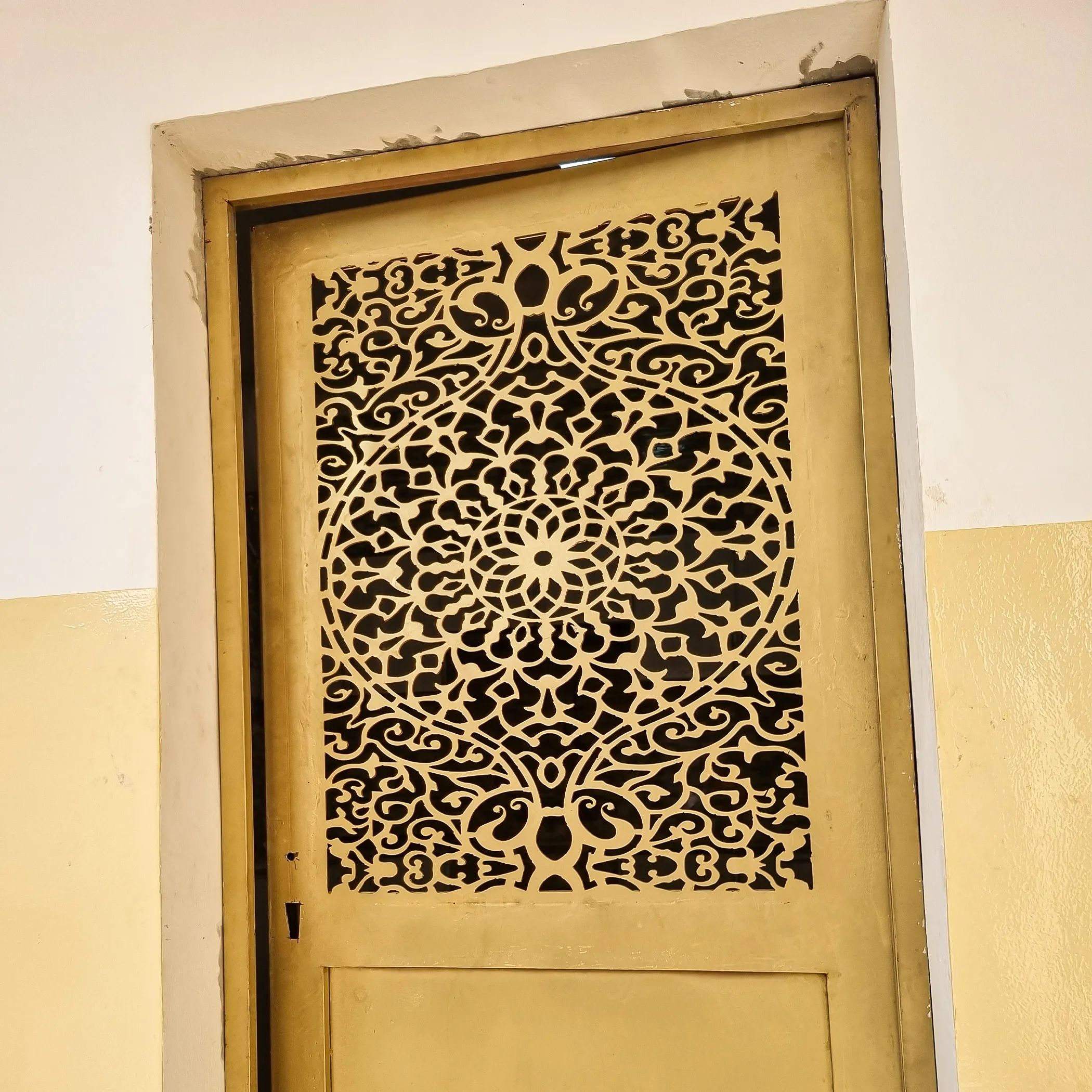 Image de Porte à design personnalisé P1 (2200 x 900mm) Elttec Africa